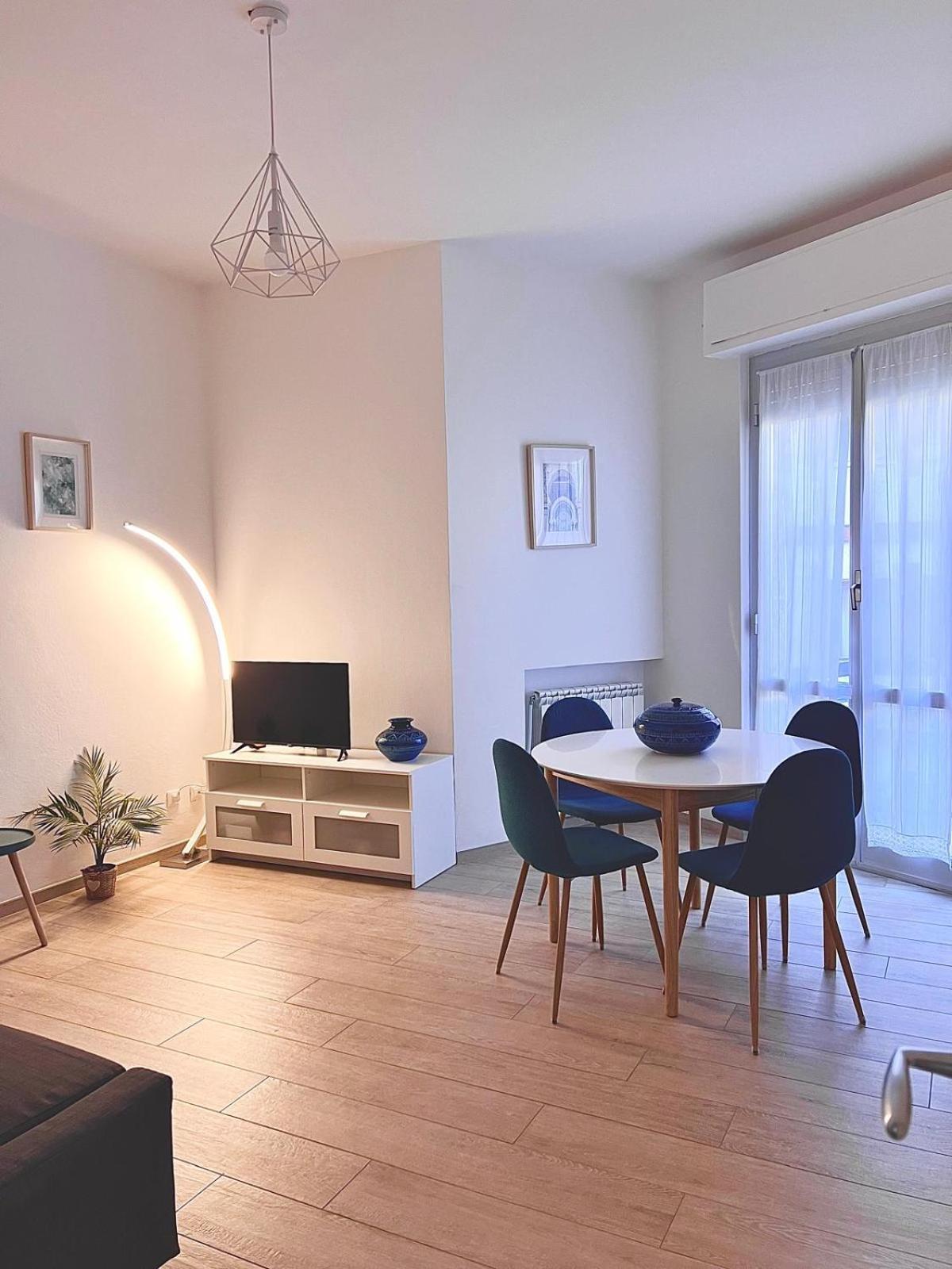 Casa Mila Apartment Савона Екстериор снимка