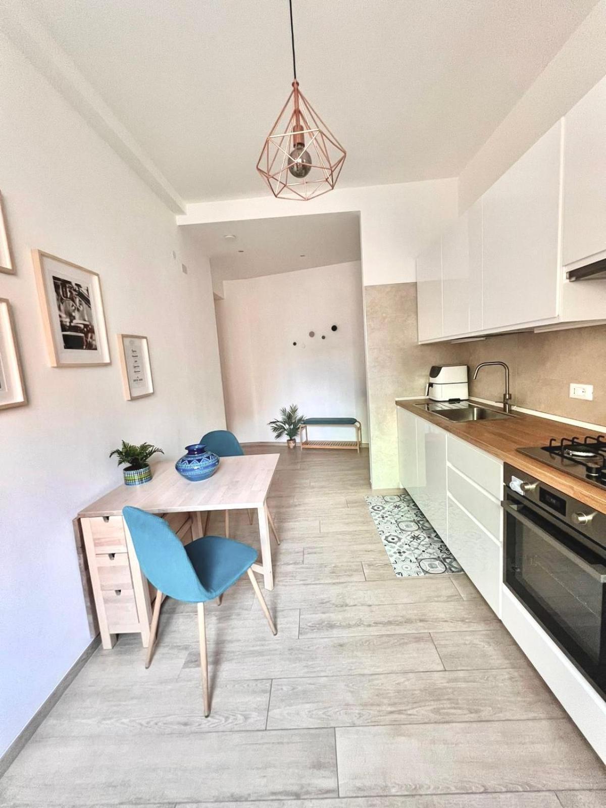 Casa Mila Apartment Савона Екстериор снимка